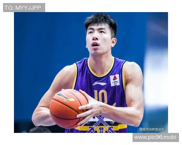 邹雨宸连续高光表现重现内线统治力,已成北控核心 邹雨宸连续高光表现重现内线统治力,已成北控核心